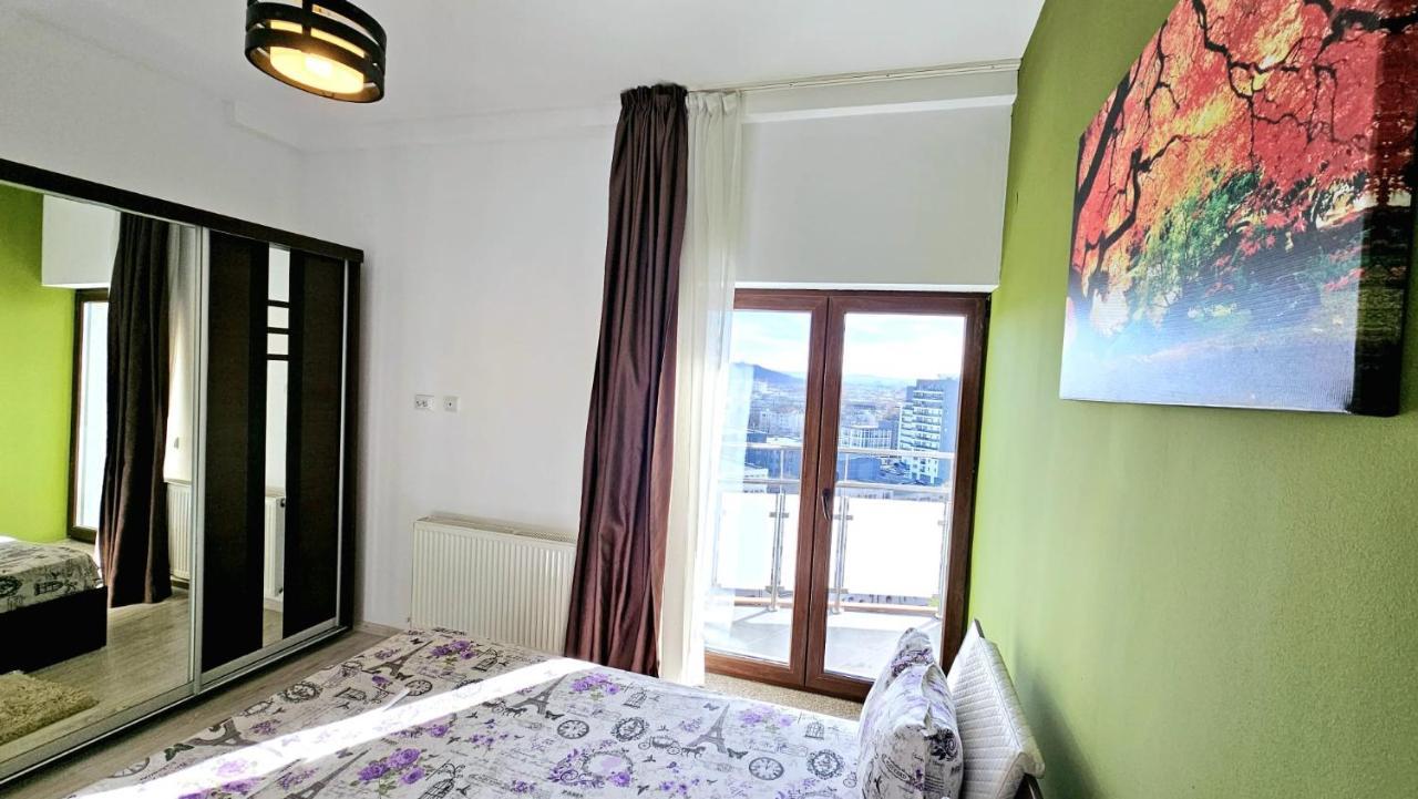 Cityscape Apartment Near Palas Mall Iasi Eksteriør billede