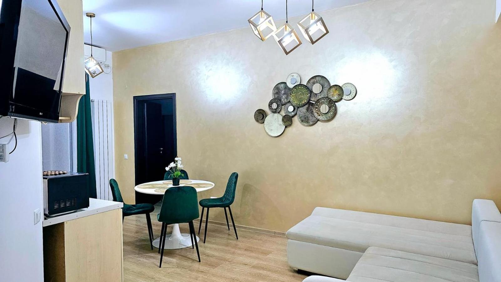 Cityscape Apartment Near Palas Mall Iasi Eksteriør billede